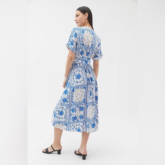 URBAN OUTFITTERS Gabrielle Wrap Dress - Picture 5 of 12